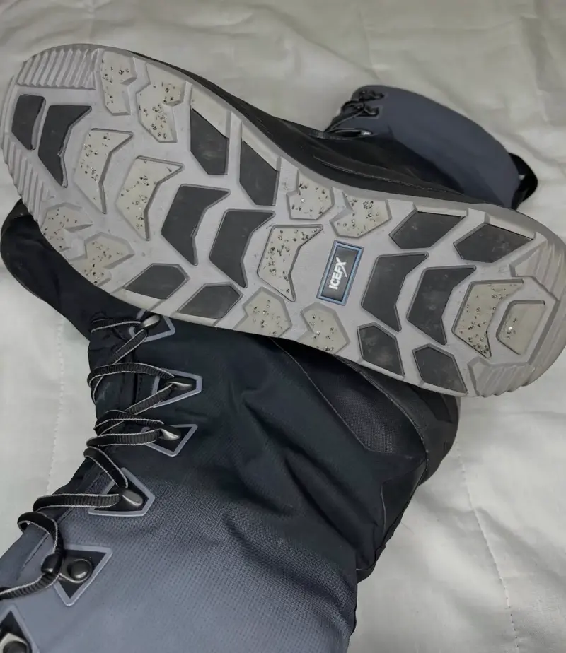 Botas de invierno Helly Hansen negras - 2
