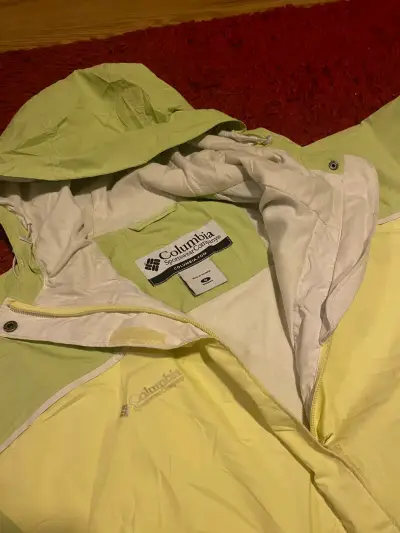Parka liviana Columbia talla M - miniatura 1