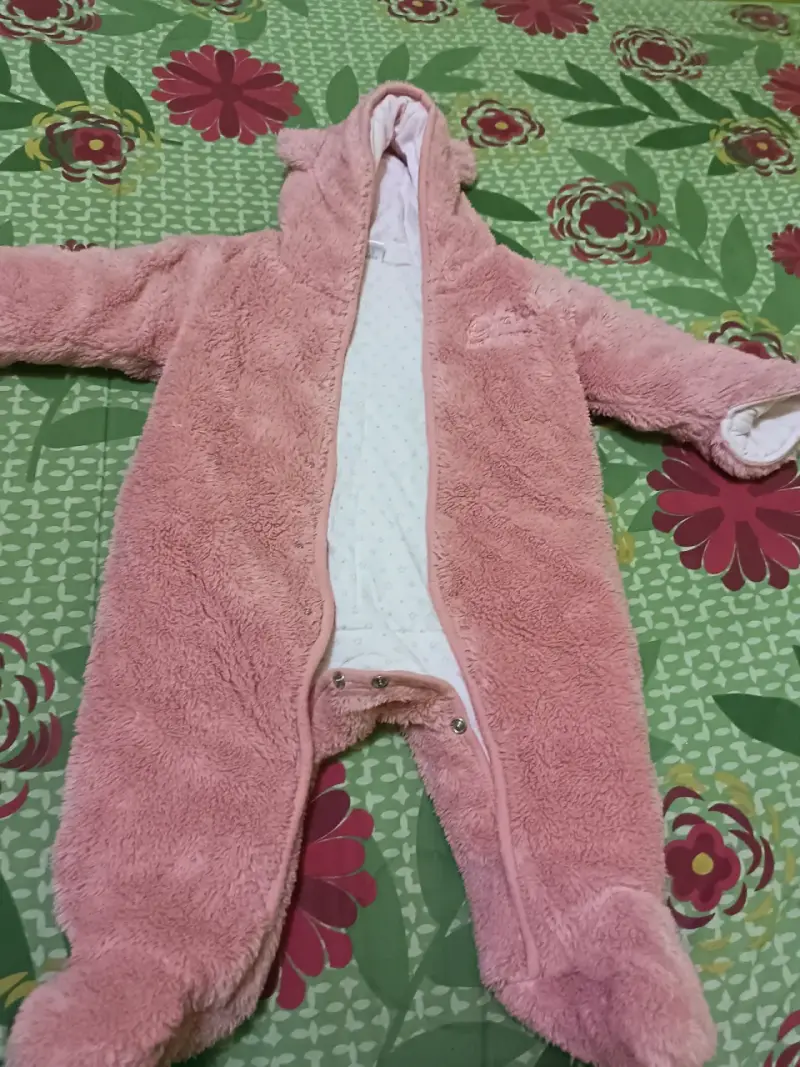 Enterito de bebé con diseño de oso rosado - 3