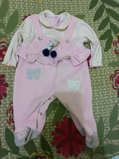 Enterito de bebé rosado 3-6 meses - miniatura 3