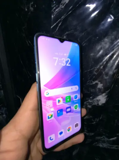 Oppo A78 5G - miniatura 1