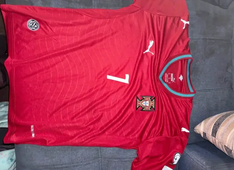 Camiseta de fútbol Portugal Ronaldo 7 - 5