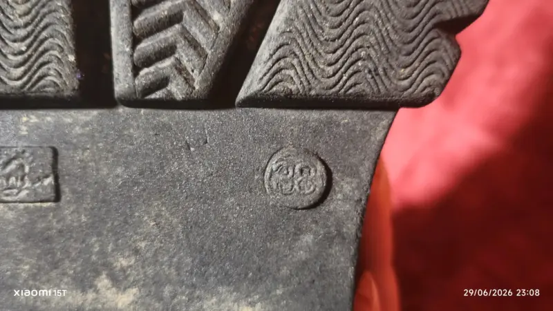 Botas negras de cuero con plataforma - 5