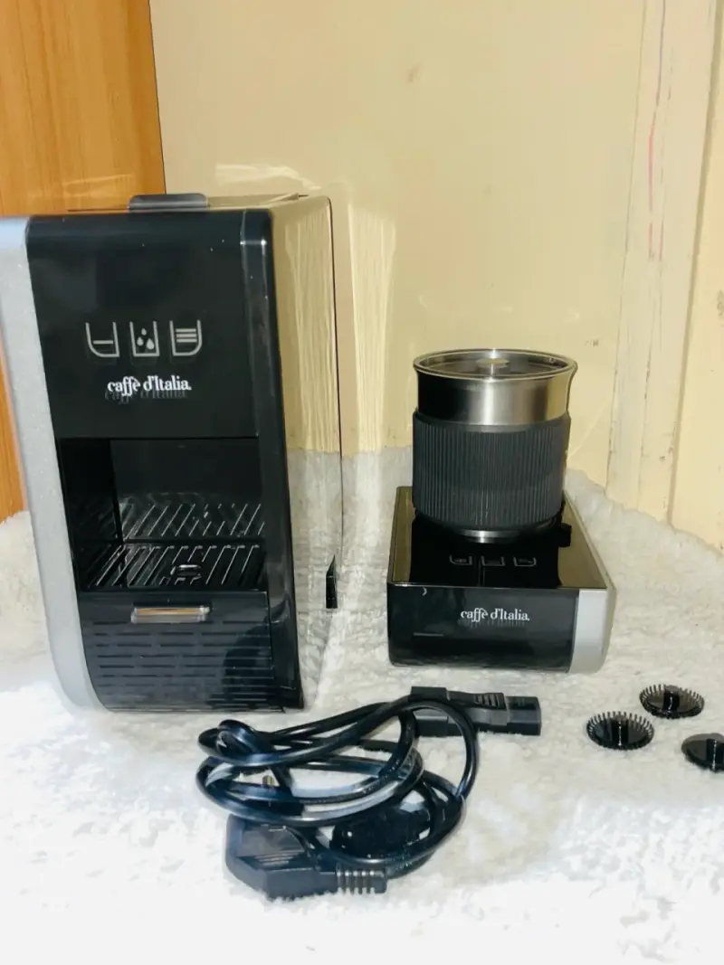 Máquina de café Caffè d'Italia con accesorio Mago - 1