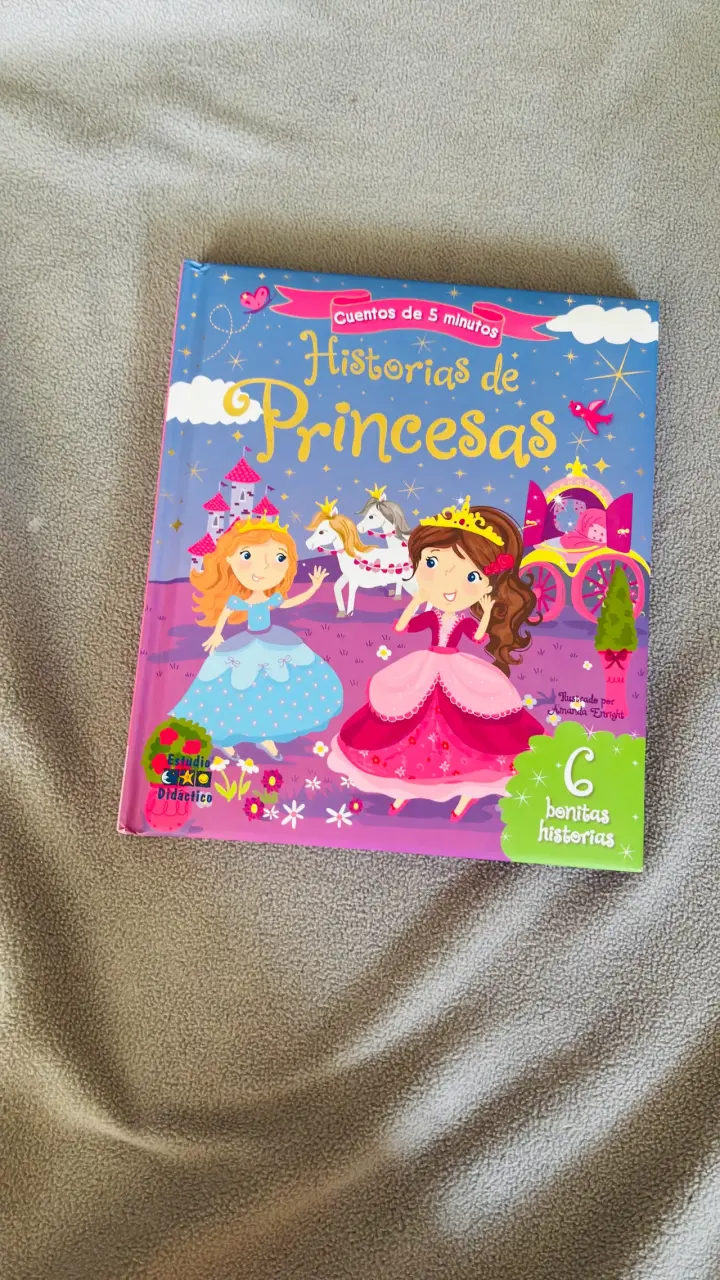 Libro infantil 'Historias de Princesas'