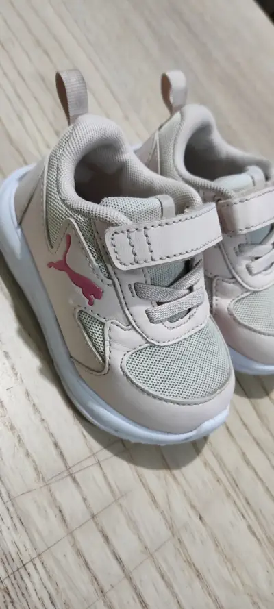 Zapatillas deportivas infantiles Puma rosadas - miniatura 4