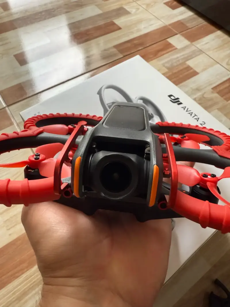 Drone DJI avata 2 con control y accesorios - 3