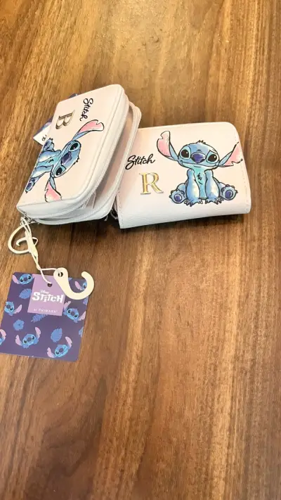 Billetera Disney Stitch Primark beige - miniatura 1