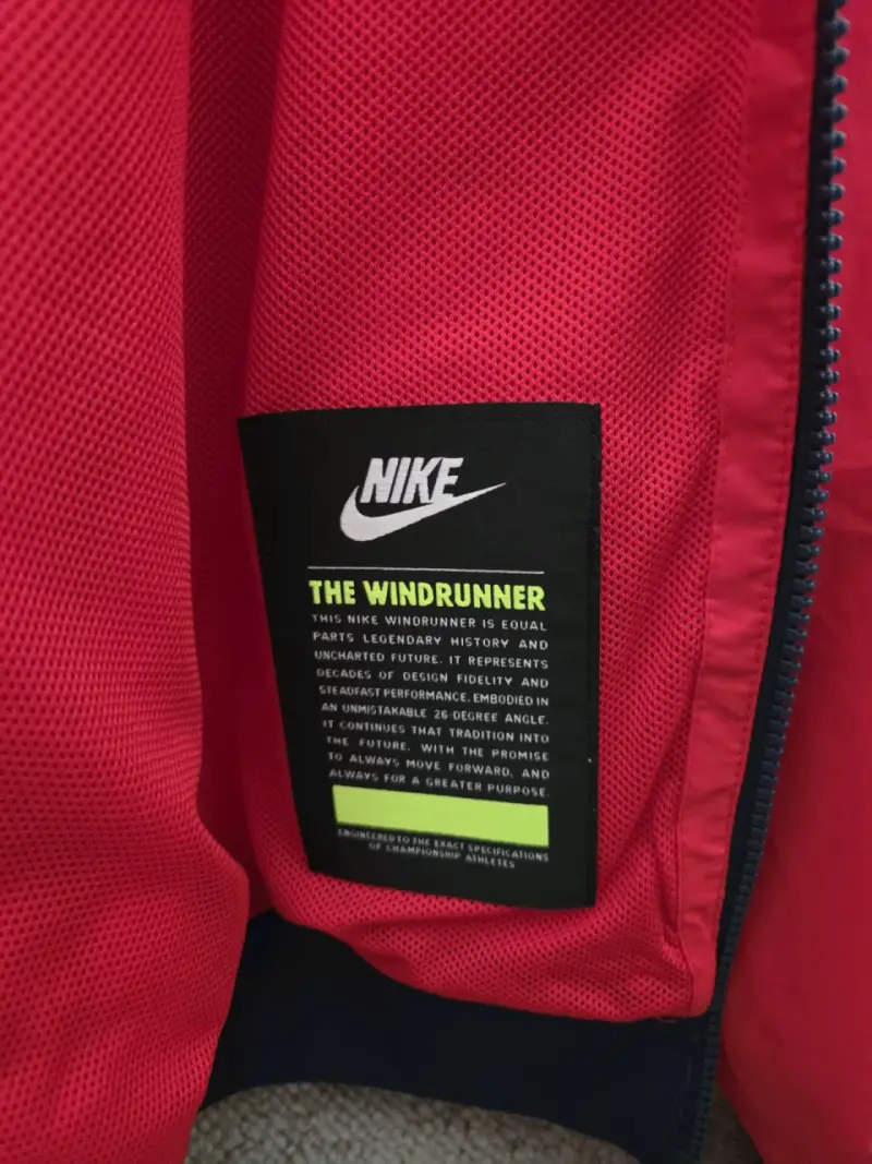 Cortaviento Nike bicolor rojo y azul - 4