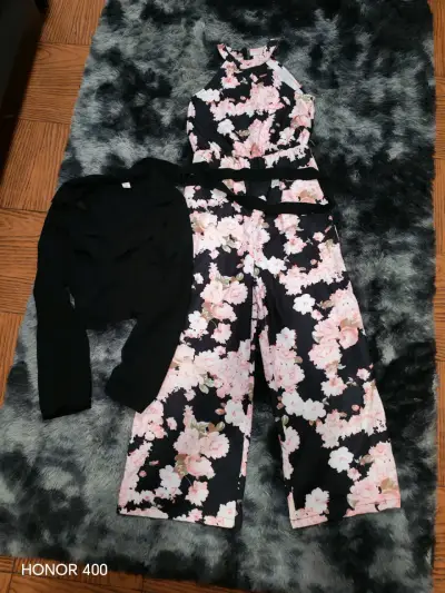 Vestido de niña rosa con mariposas - miniatura 2