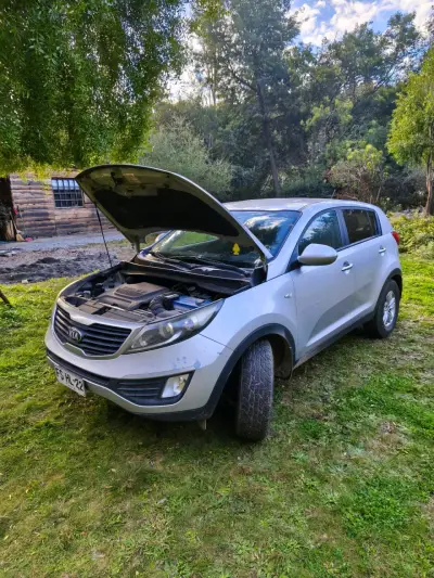 Kia Sportage 2012 en buen estado - miniatura 1