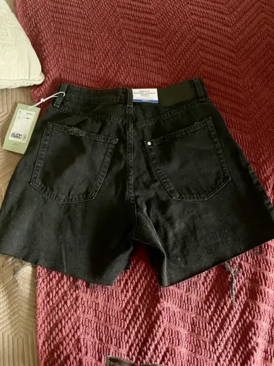 Shorts de mezclilla negros h&m - miniatura 2