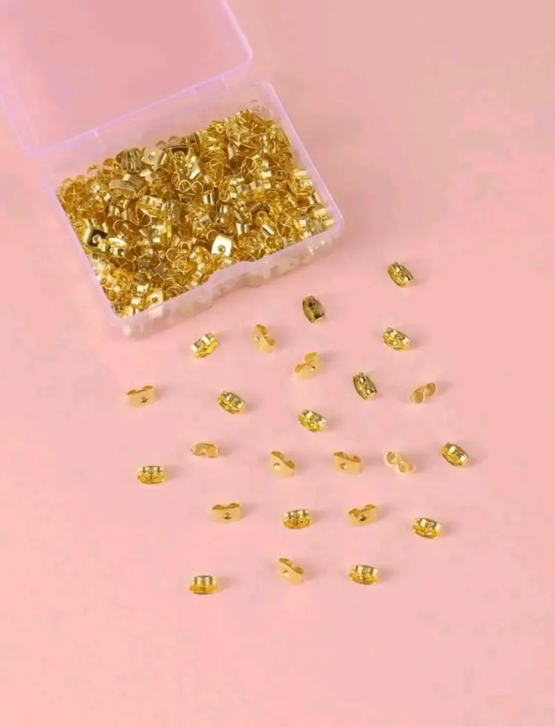 Set de 100 tope de pendientes dorados