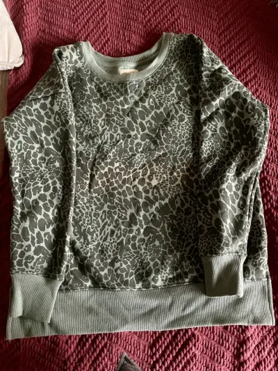 Polerón estampado animal print - miniatura 1