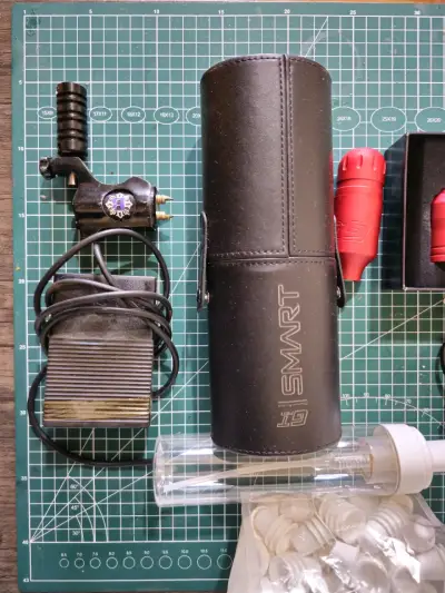 Kit de máquina de tatuaje profesional - miniatura 1
