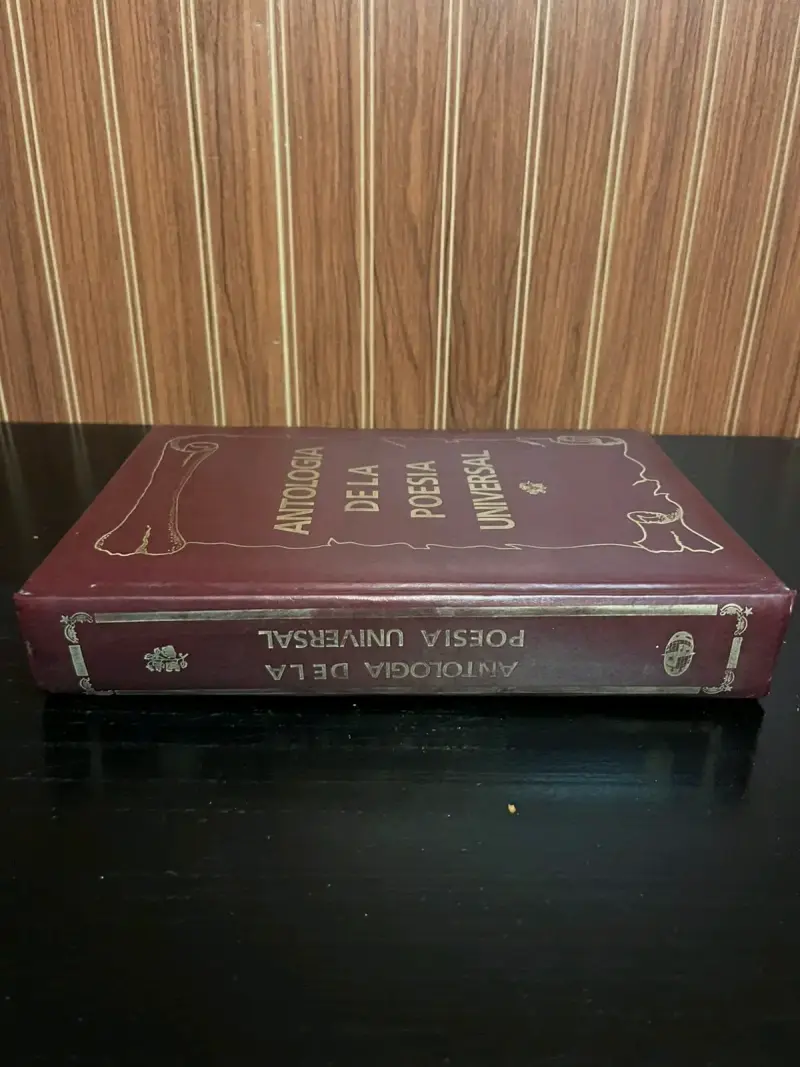 Antología de la Poesía Universal - Libro de colecc - 2