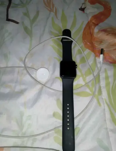 Apple Watch Series 3 38mm Gris Espacial - miniatura 3