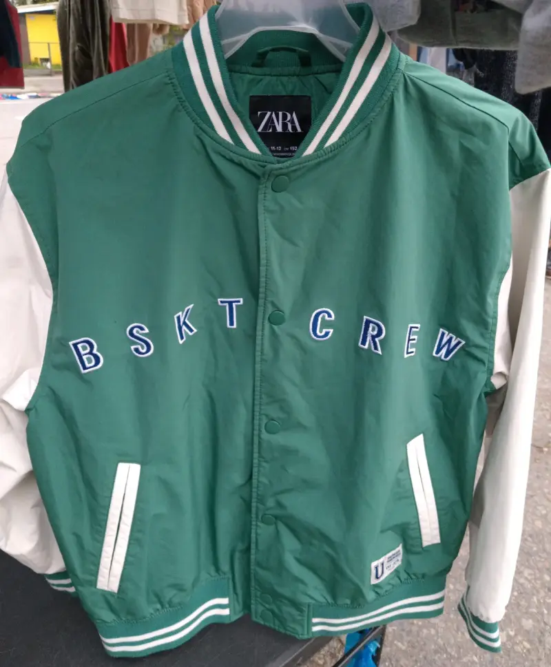 Chaqueta verde Zara para niño talla 11-12 - 2