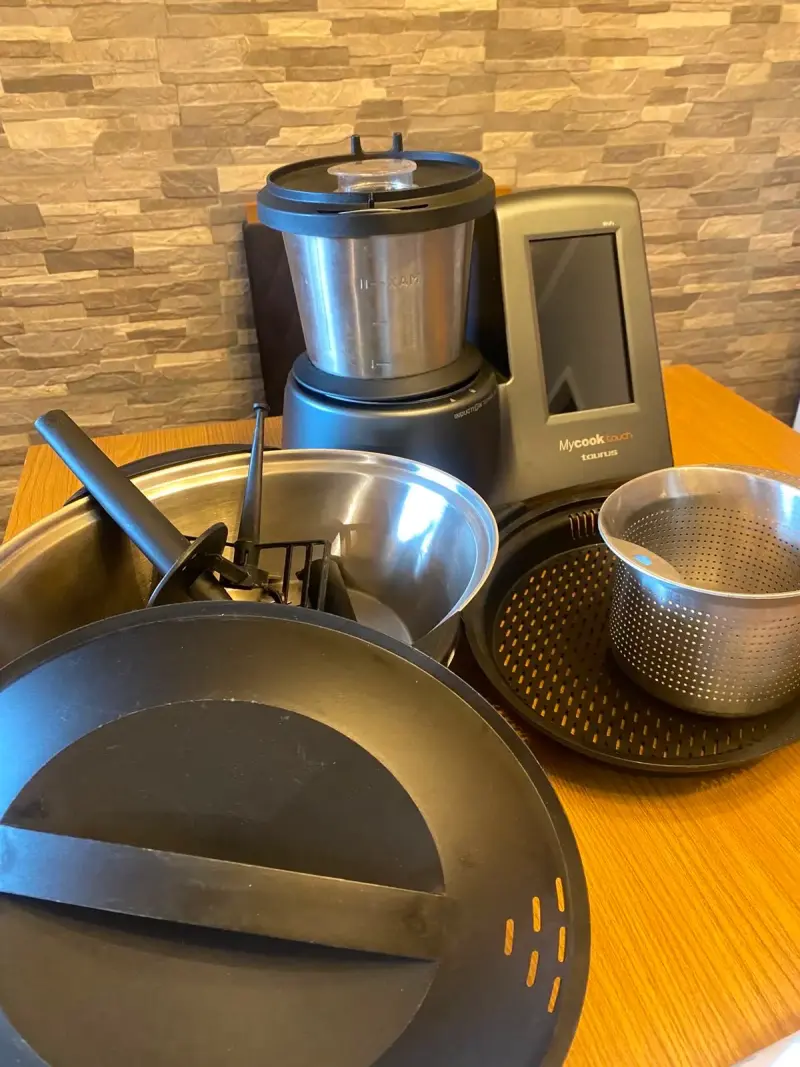 Robot de cocina Taurus Mycook Touch con accesorios - 1