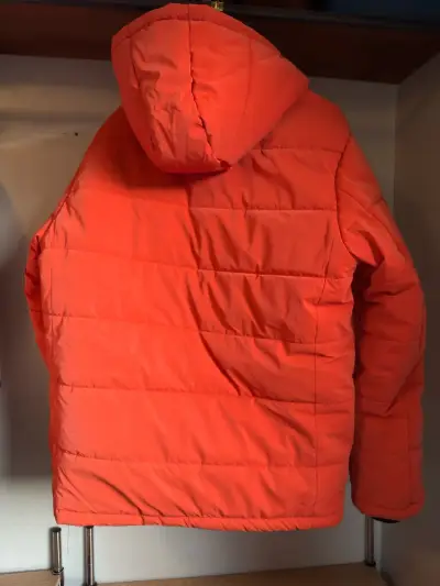 Chaqueta acolchada naranja con capucha - miniatura 2