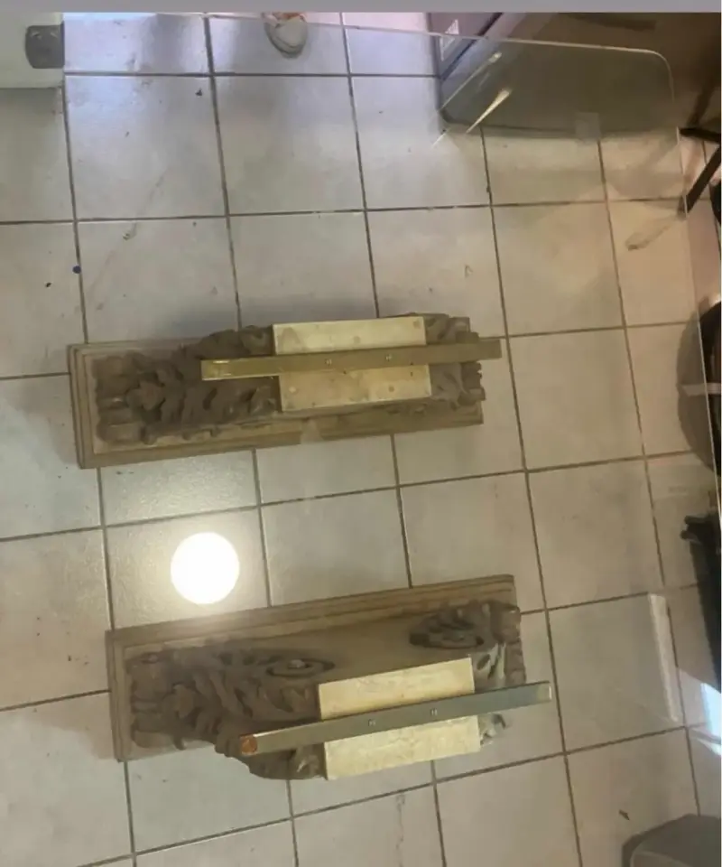 Mesa de comedor con base de mármol y vidrio - 3