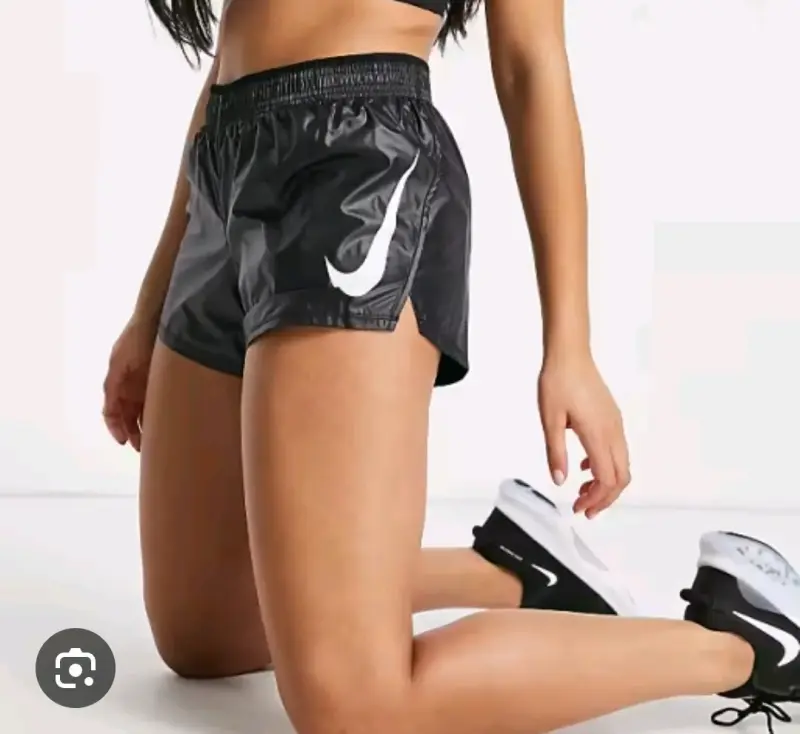 Shorts deportivos Nike S mujer - 2