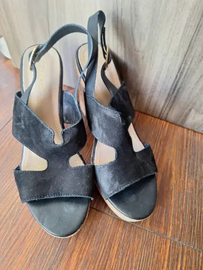 Sandalias Gacel  negras de gamuza con tacón - miniatura 4