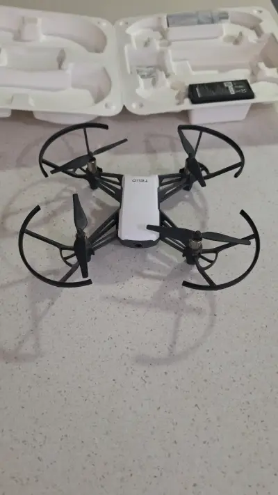 Drone DJI Tello con cámara HD - miniatura 1