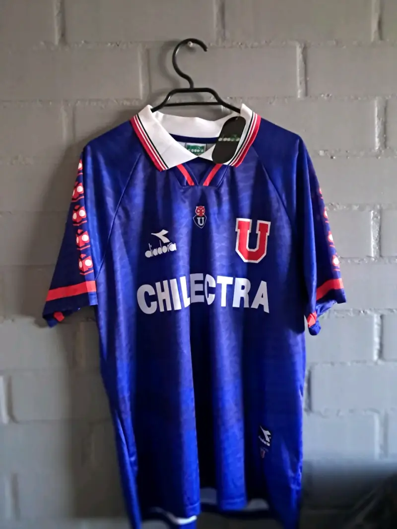 Camiseta Universidad de Chile retro azul - 3