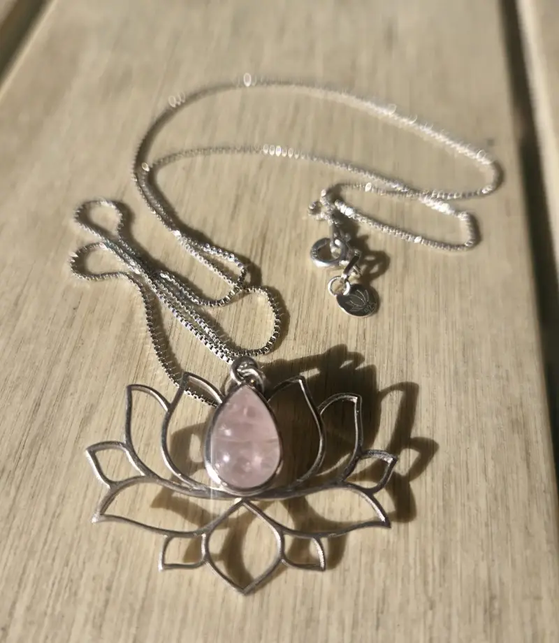 Colgante de plata de flor de loto con cuarzo rosa - 2
