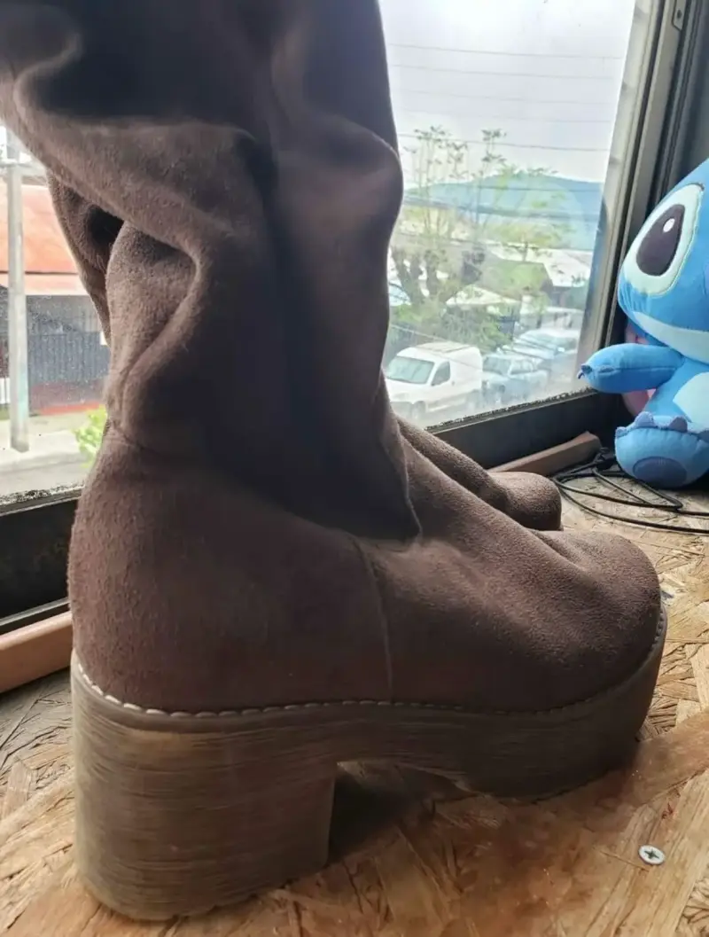 Botas largas de gamuza marrón - 4