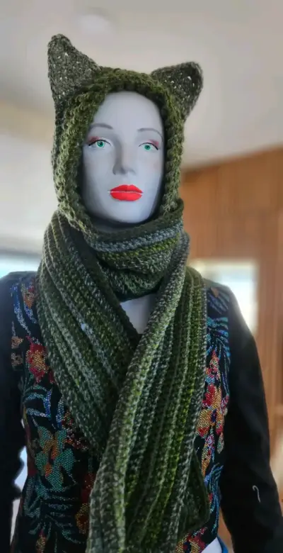 Bufanda tejida verde con capucha orejas - miniatura 1