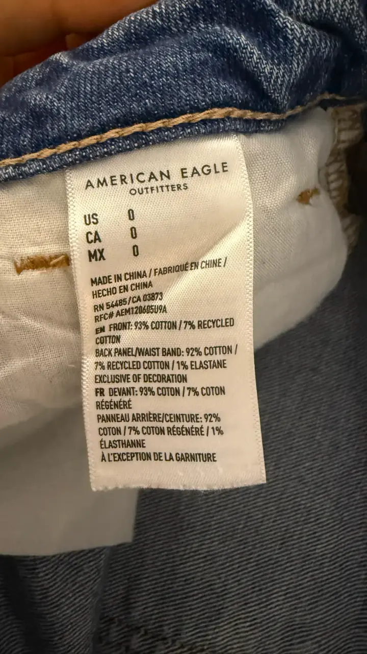 Shorts American Eagle de mezclilla desgastados - 4