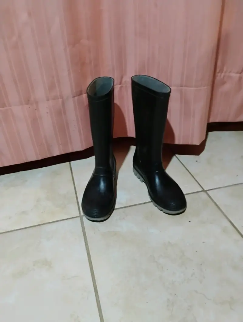 Botas de goma negras para lluvia - 1