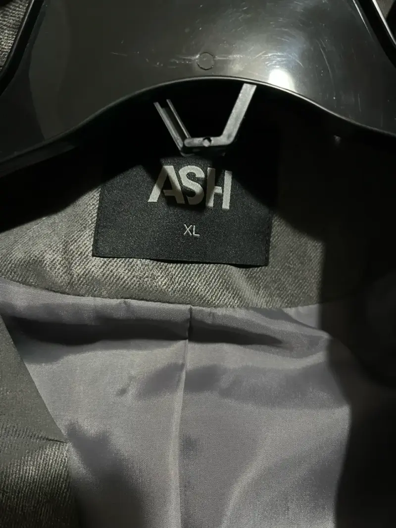 Blazer gris estilo casual para mujer - 2