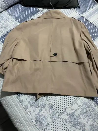 Blazer beige elegante marca IO - miniatura 2