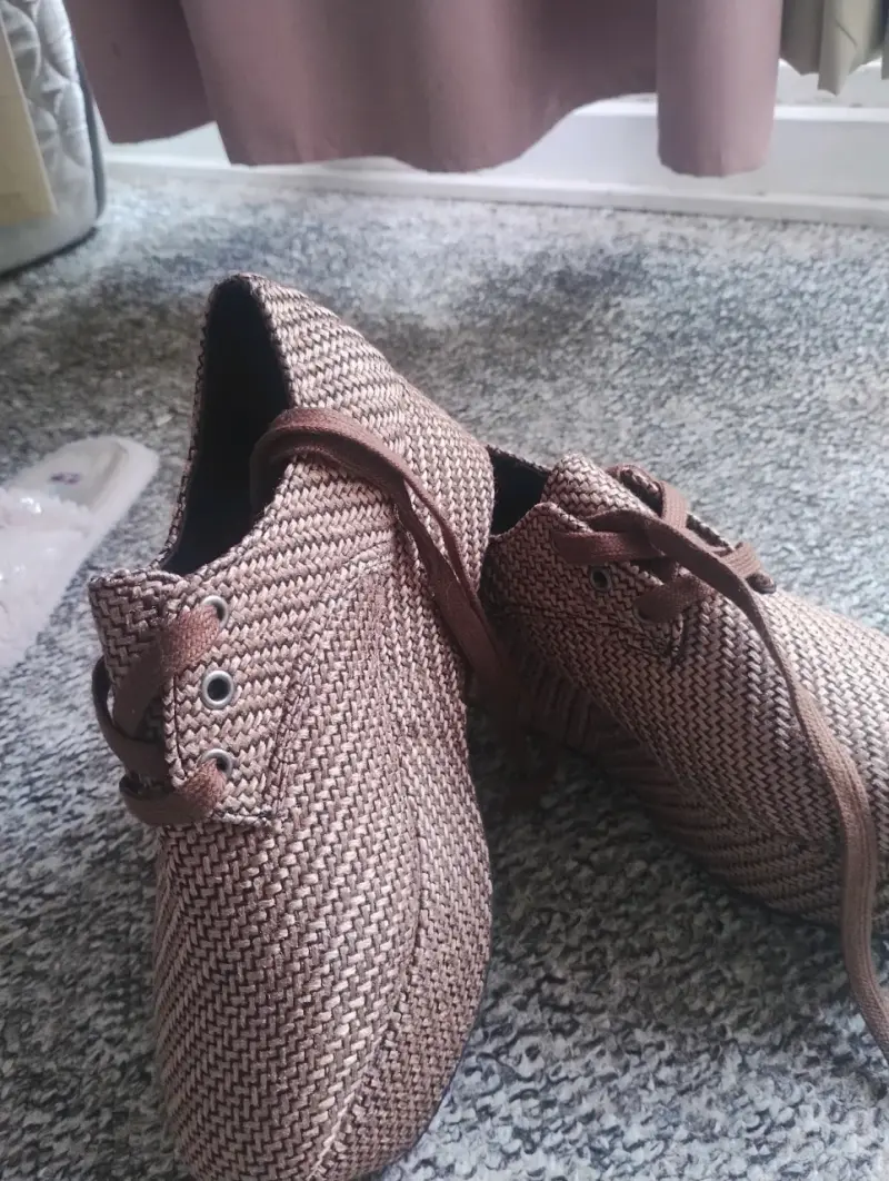 Zapatos de tejido marrón casuales