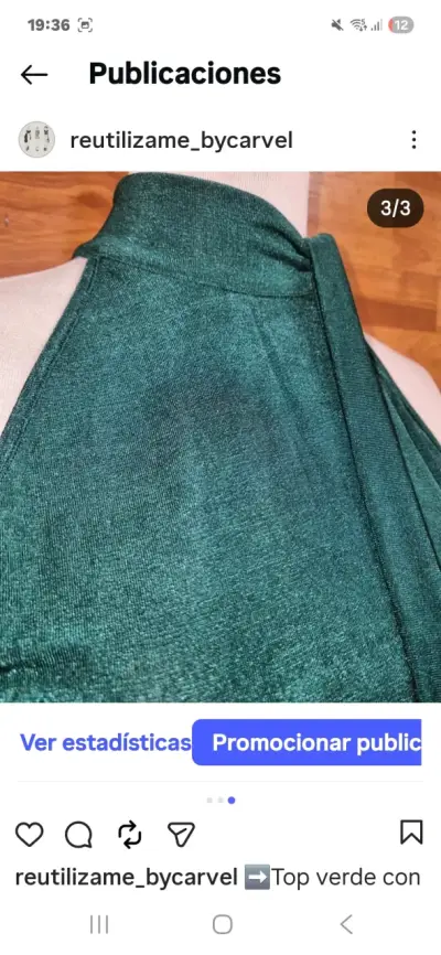 Top verde de cuello alto elegante - miniatura 1