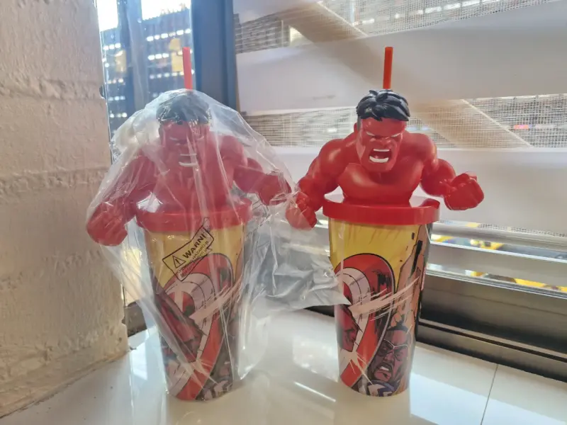 Vasos Jurassic World con tapa de dinosaurio - 2