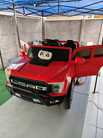 Camioneta eléctrica para niños LEAD roja - miniatura 3