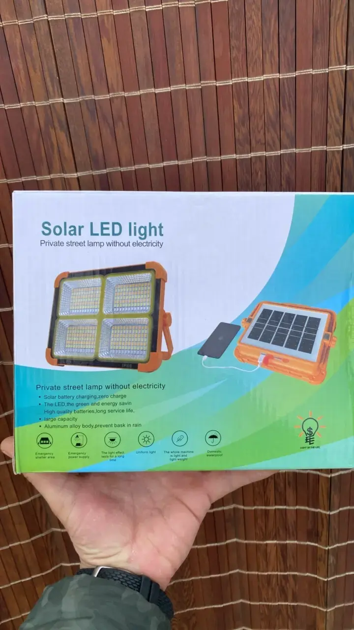 Luz LED solar para exteriores IP66 - 2