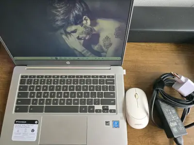 HP Chromebook portátil plateado - miniatura 6