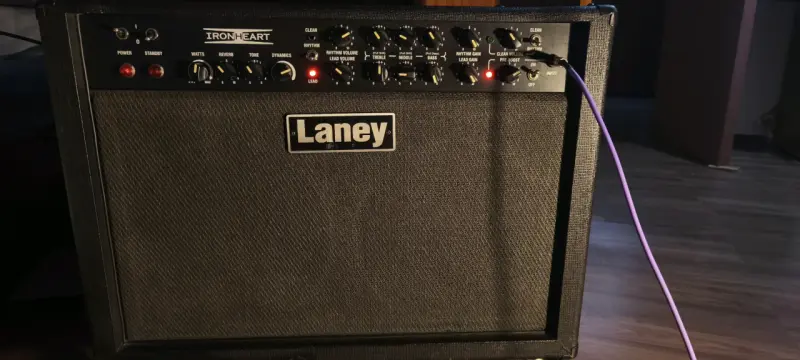 Amplificador Laney Ironheart para guitarra - 1