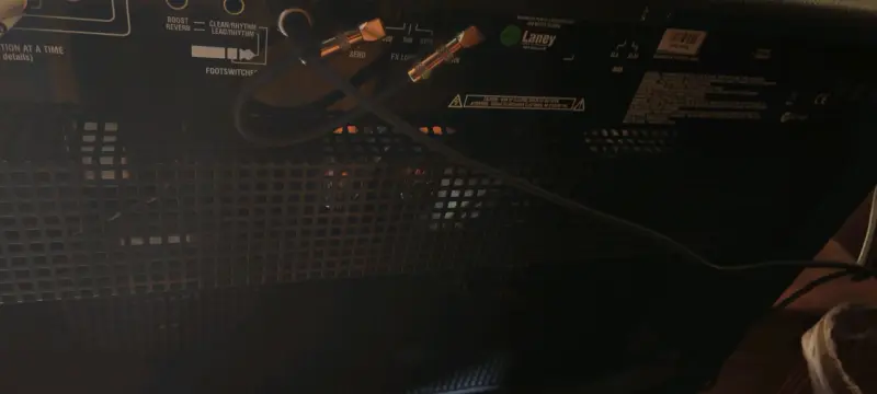 Amplificador Laney Ironheart para guitarra - 4