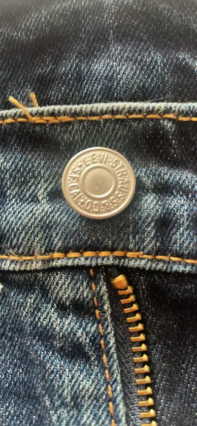 Jeans Levi 505  mezclilla azul nuevo 33/32 - miniatura 4