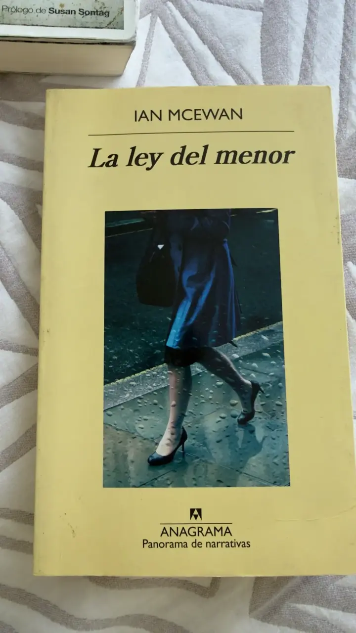 Set de libros variados - 3
