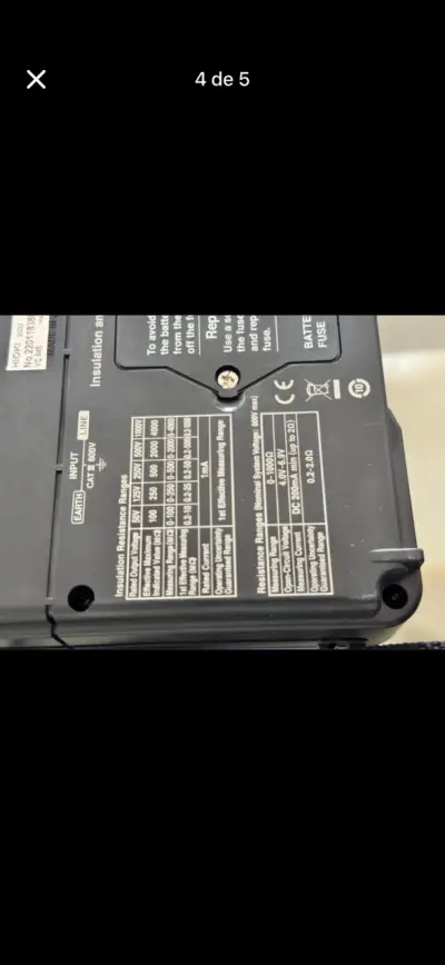 Megóhmetro digital Hioki IR4056 para mediciones eléctricas - miniatura 2