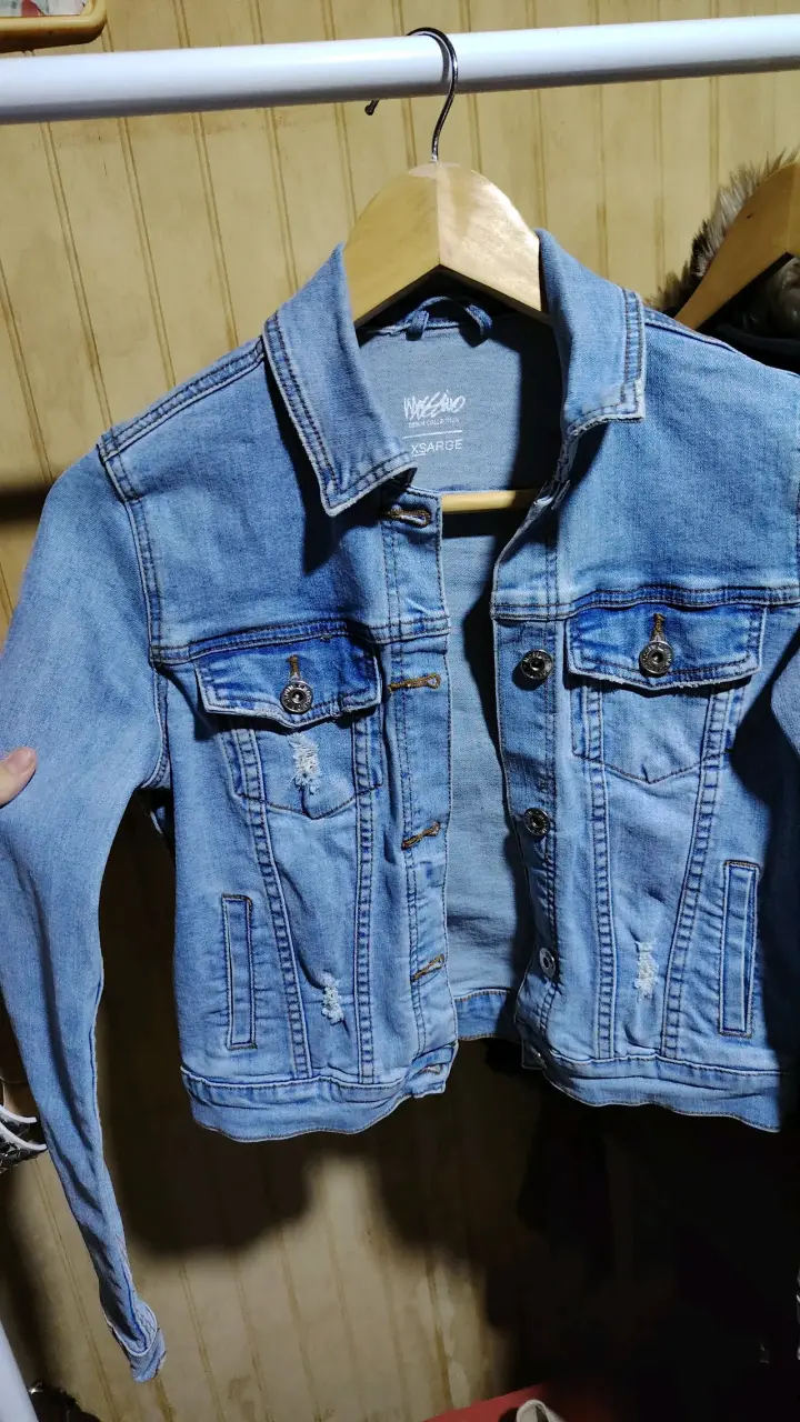 Chaqueta de mezclilla azul para mujer - 2