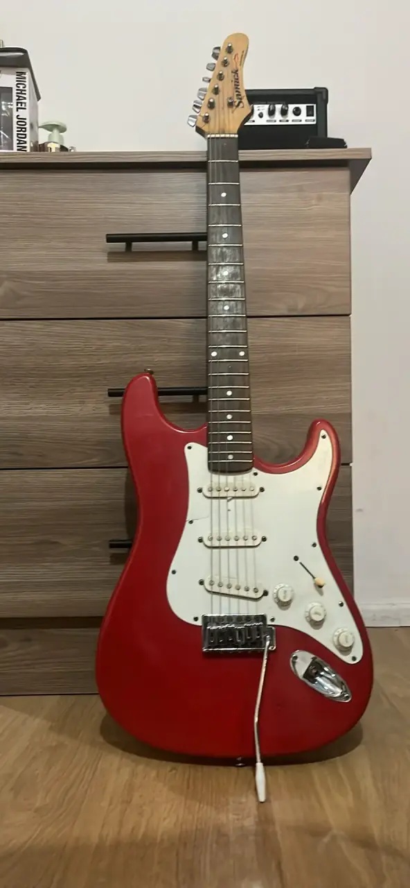 Guitarra eléctrica Samick Stratocaster - 1