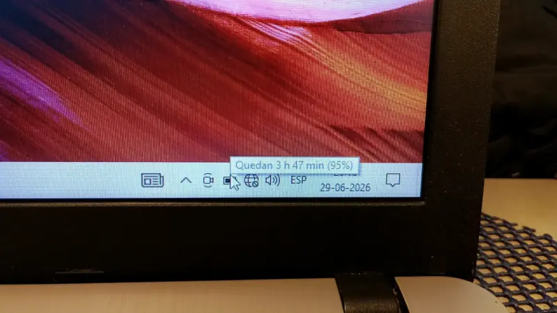 Notebook ASUS VivoBook 15.6 pulgadas - 5
